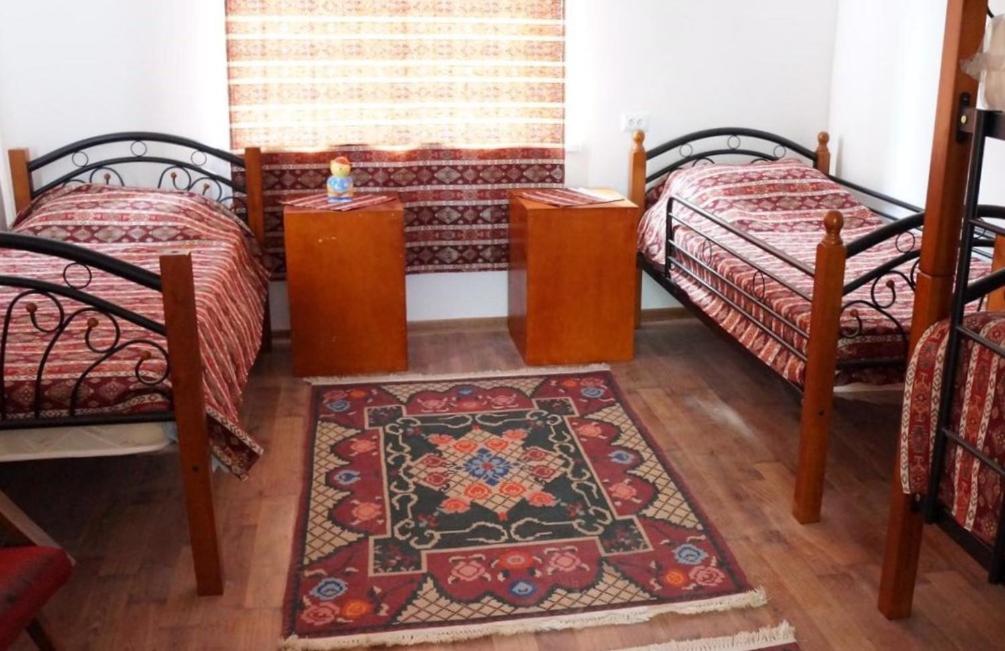 מלון אלוורדי Pottery House Sanahin מראה חיצוני תמונה